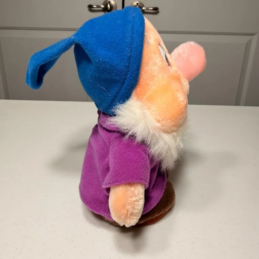 Vintage Disney Sneezy Plush 9